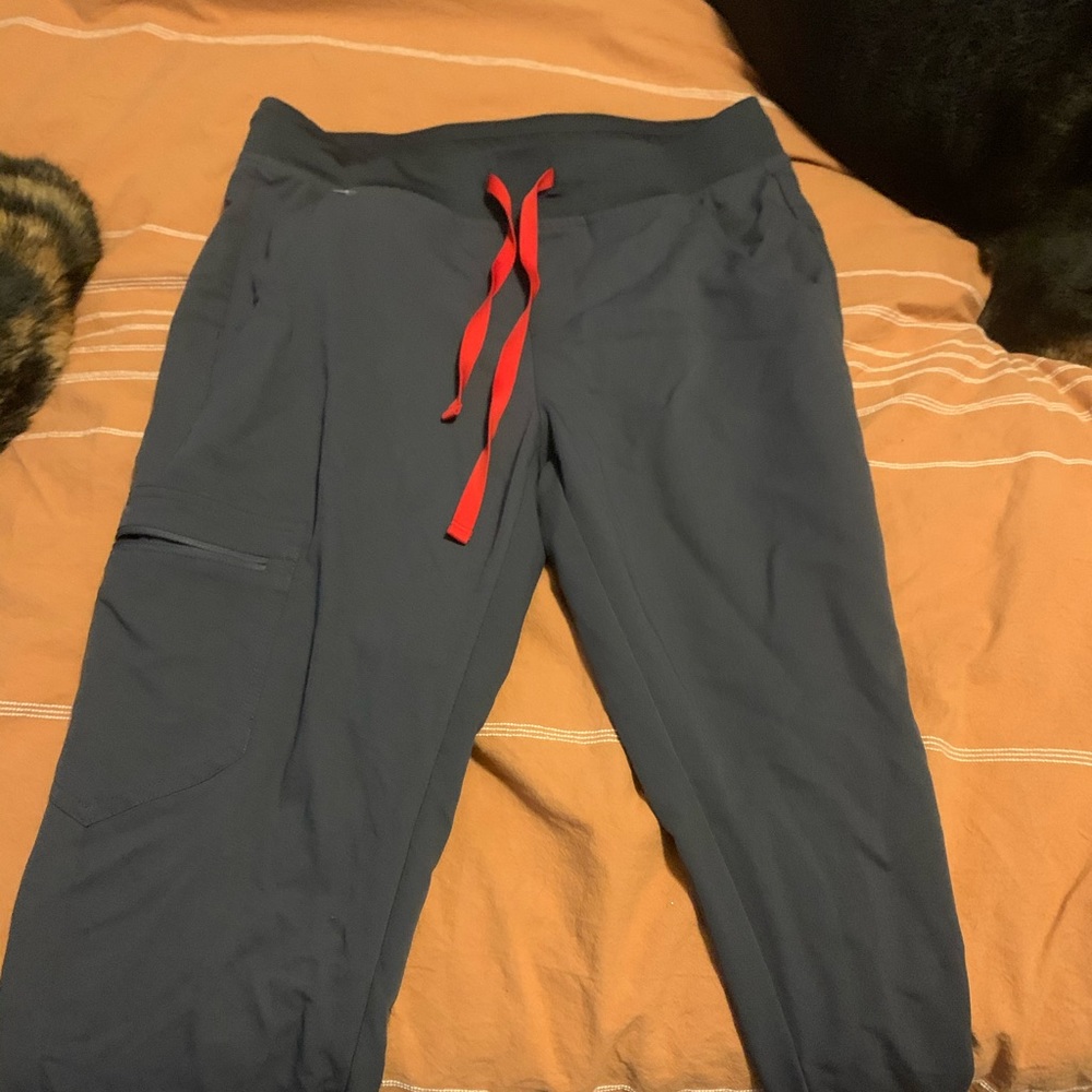 small tall figs joggers